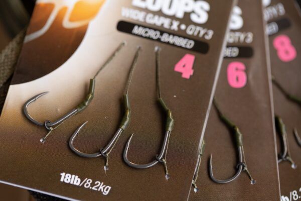 Ready Tied Rigs Loop Rig Wide Gape X KORDA Loop Rigs Size 4 DF Wide Gape X 18lb - KCR120